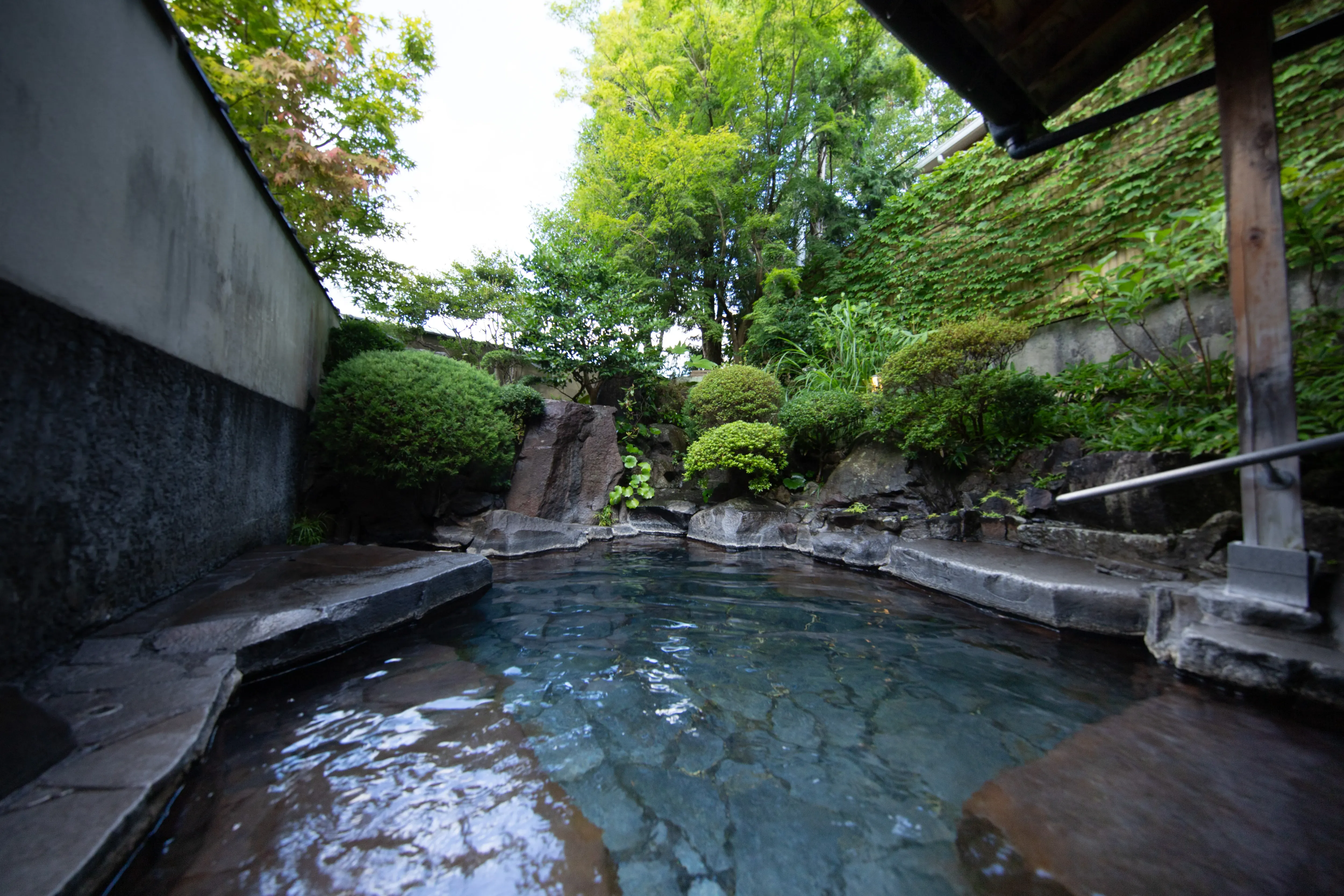 温泉の風景